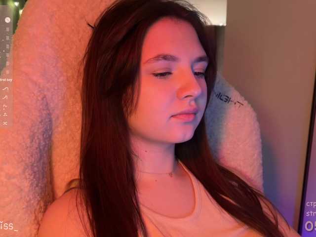 -FoxAlisa-'s BongaCams show and profile