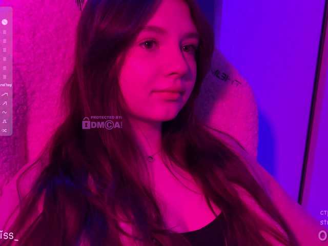 -FoxAlisa-'s BongaCams show and profile