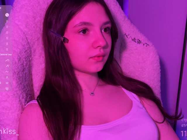 -FoxAlisa-'s BongaCams show and profile