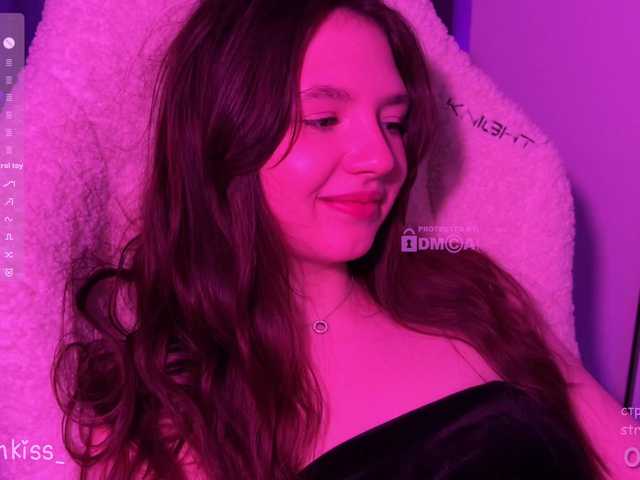 -FoxAlisa-'s BongaCams show and profile