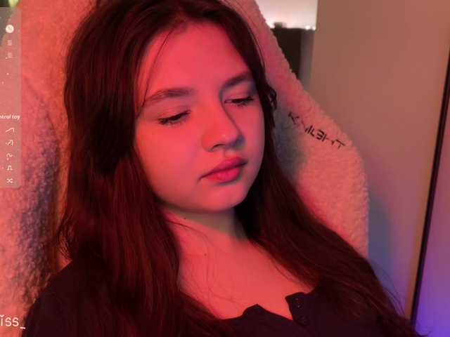 -FoxAlisa-'s BongaCams show and profile