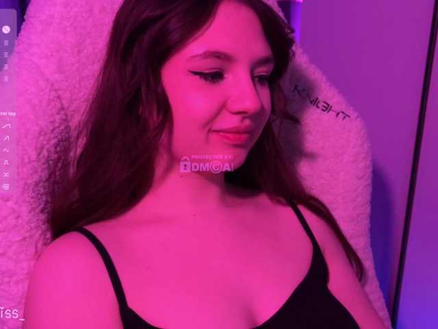 -FoxAlisa-'s BongaCams show and profile