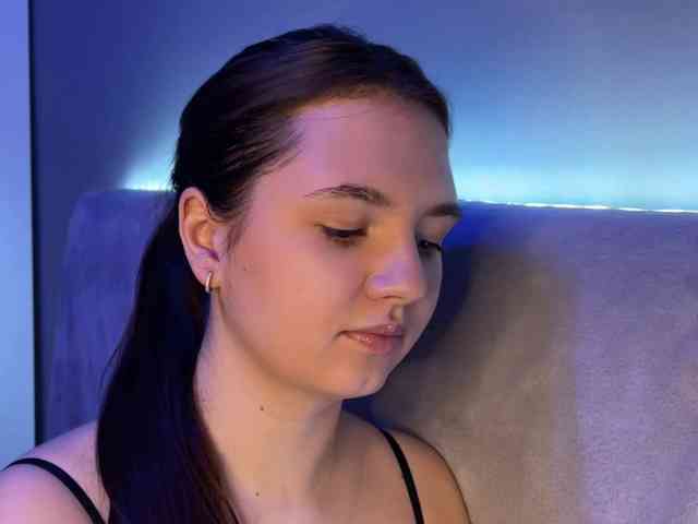 AlisaRichGold webcam