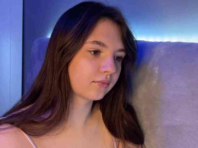 AlisaRichGold webcam