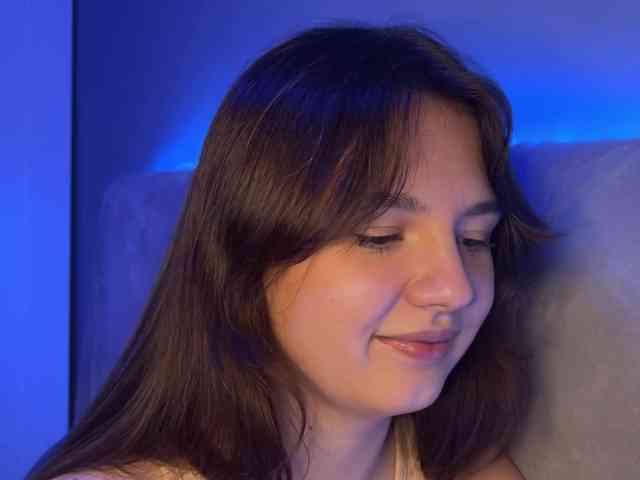 -FoxAlisa- Live Webcam on BongaCams