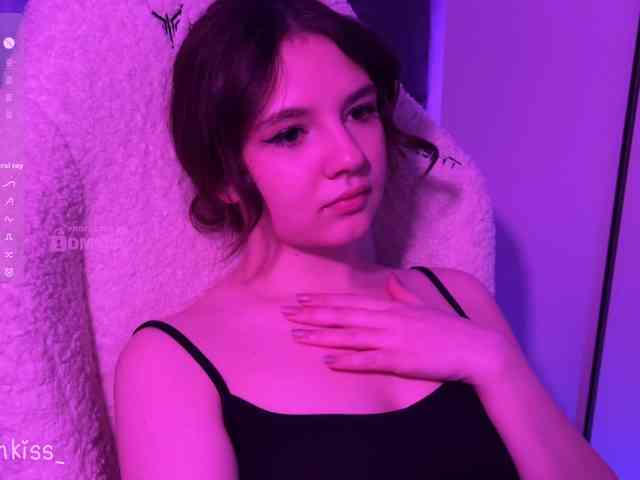 kisankiss webcam