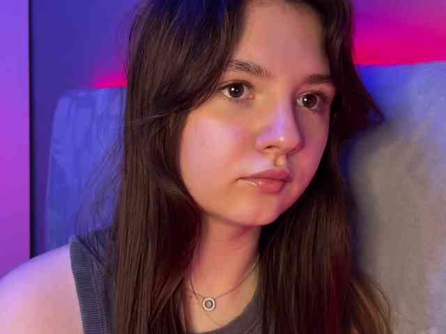 AlisaRichGold webcam