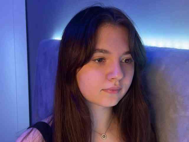 AlisaRichGold webcam
