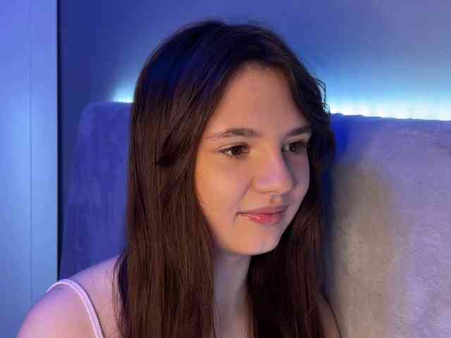 AlisaRichGold webcam