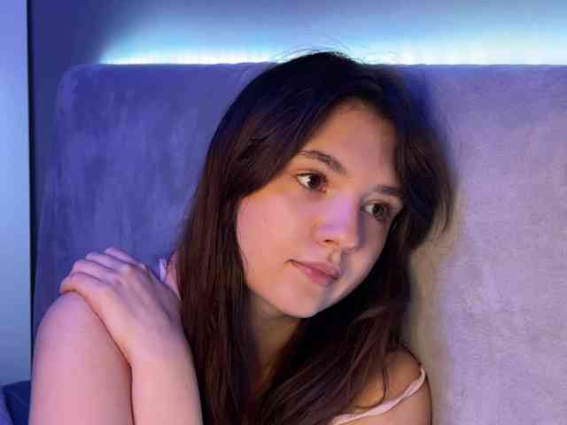 AlisaRichGold webcam