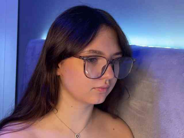 AlisaRichGold webcam