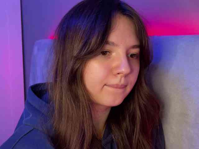 AlisaRichGold webcam
