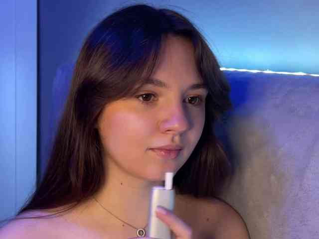 AlisaRichGold webcam