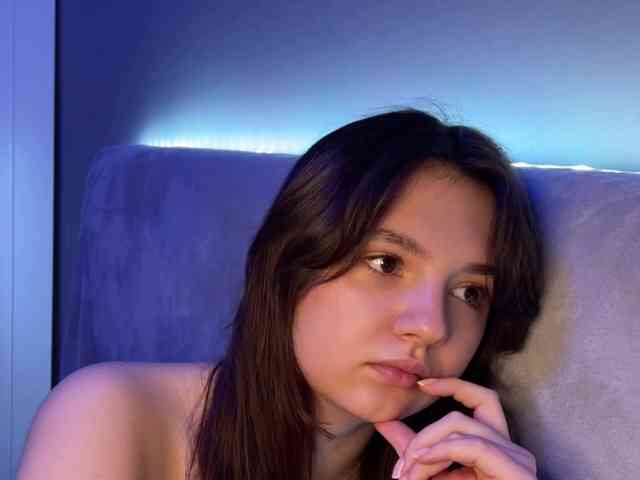 AlisaRichGold webcam