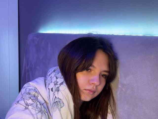 AlisaRichGold webcam