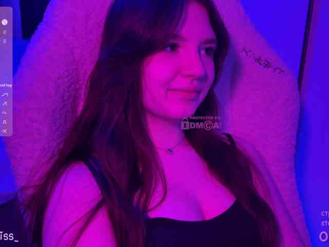 -FoxAlisa- Live Webcam on BongaCams