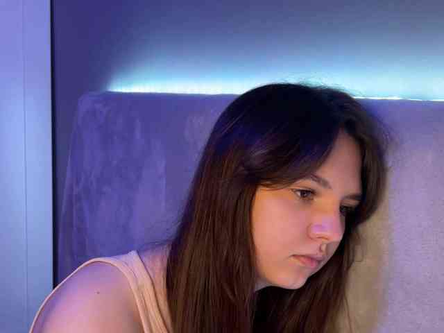 AlisaRichGold webcam