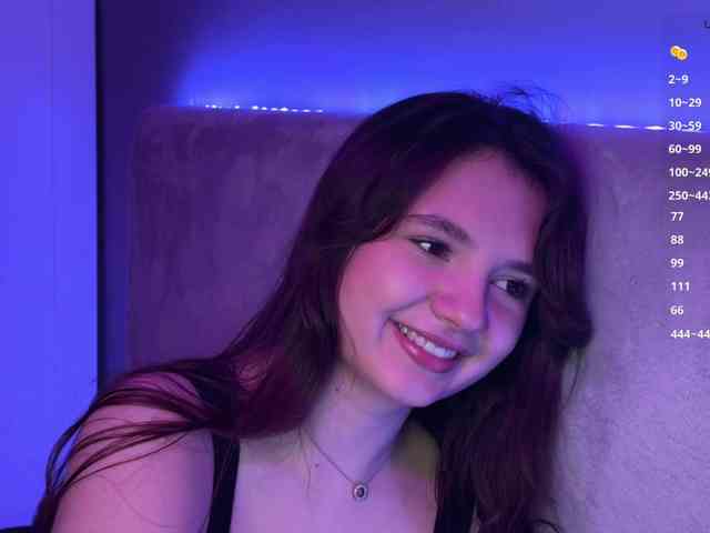 -FoxAlisa- Live Webcam on BongaCams