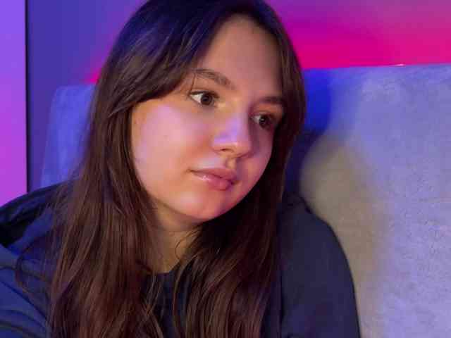 AlisaRichGold webcam