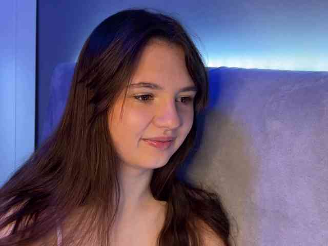 AlisaRichGold webcam