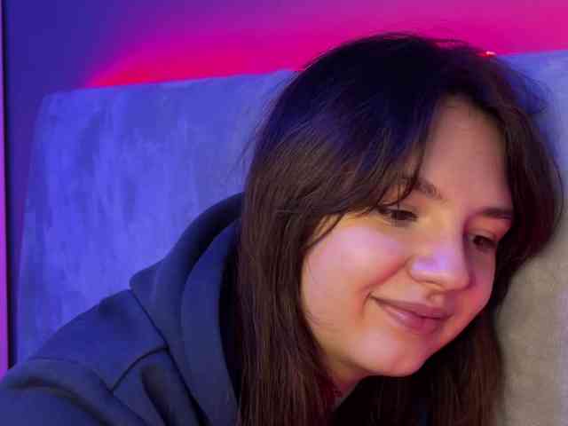 AlisaRichGold webcam