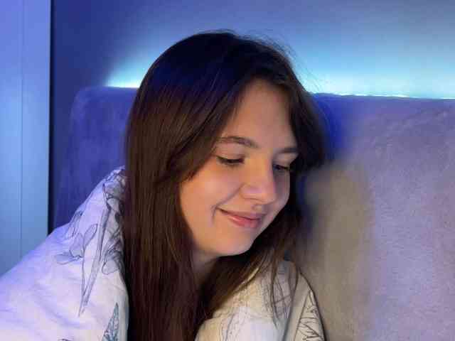 AlisaRichGold webcam