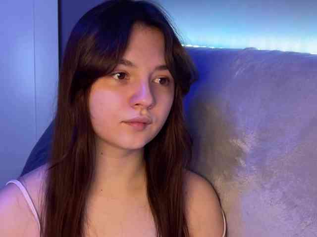 AlisaRichGold webcam