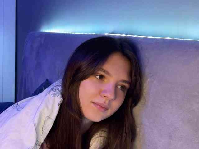 AlisaRichGold webcam