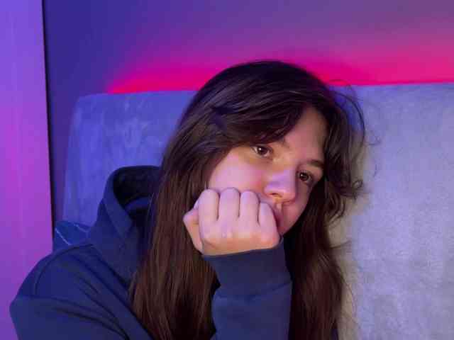 AlisaRichGold webcam