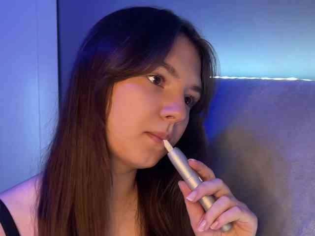 AlisaRichGold webcam