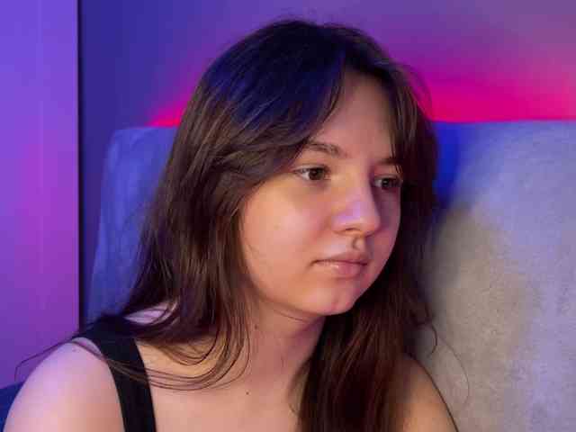 AlisaRichGold webcam