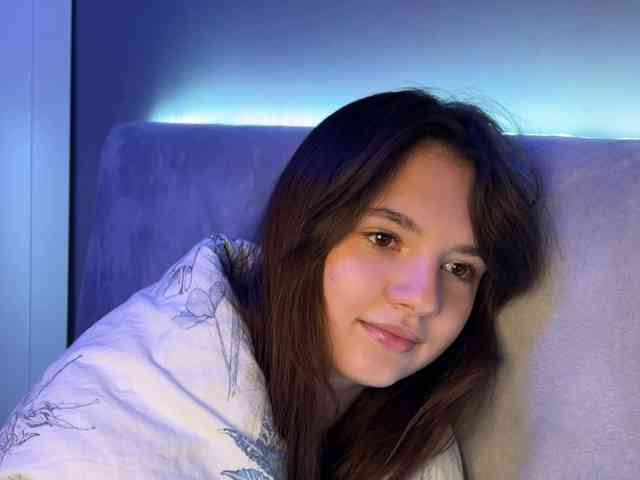 AlisaRichGold webcam