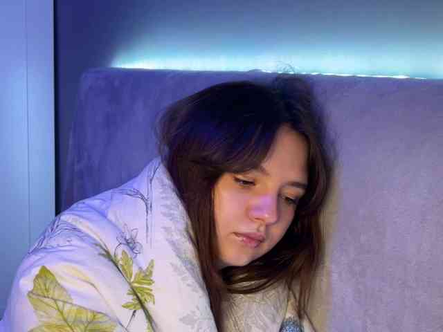AlisaRichGold webcam
