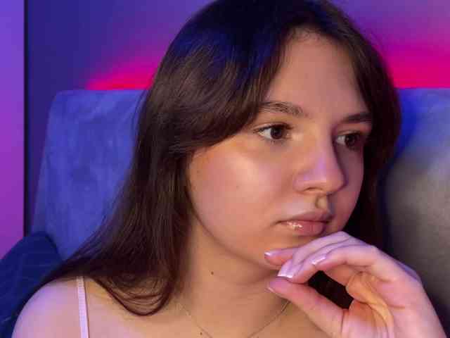 AlisaRichGold webcam