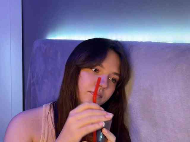 AlisaRichGold webcam