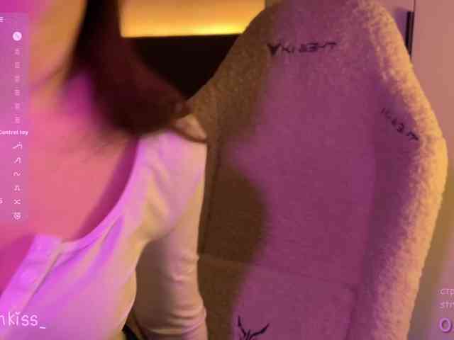 -FoxAlisa- Live Webcam on BongaCams