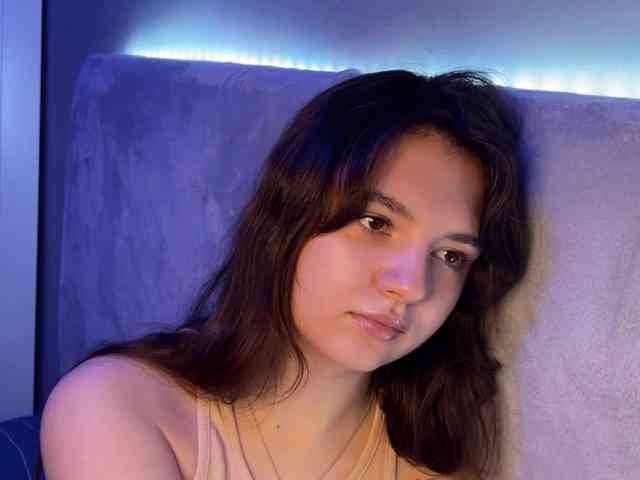 AlisaRichGold webcam