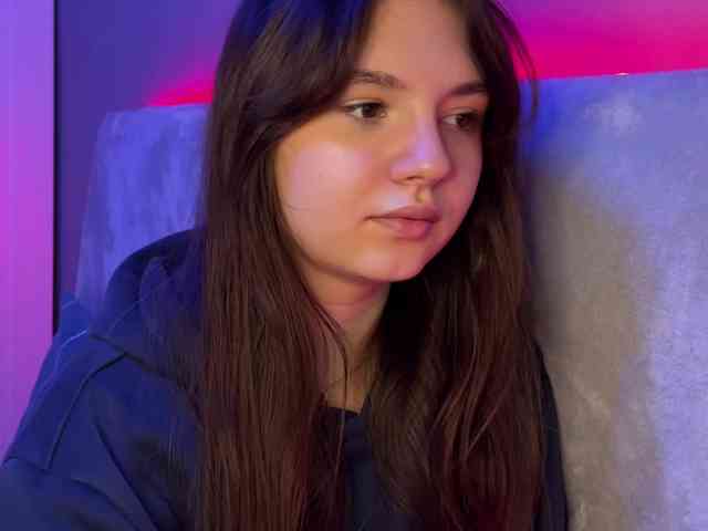 AlisaRichGold webcam