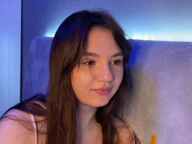 AlisaRichGold webcam