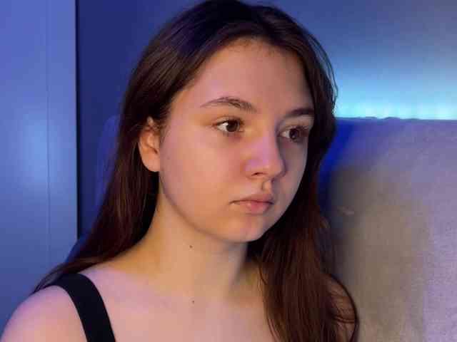 AlisaRichGold webcam