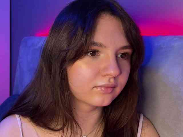 AlisaRichGold webcam