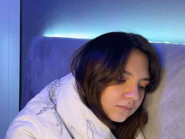 -FoxAlisa- Live Webcam on BongaCams