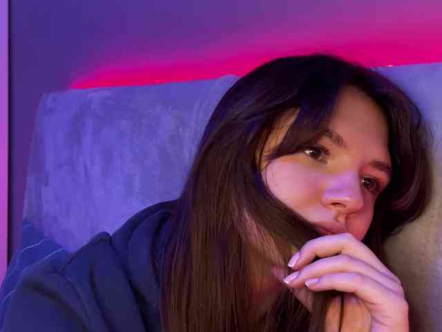 AlisaRichGold webcam