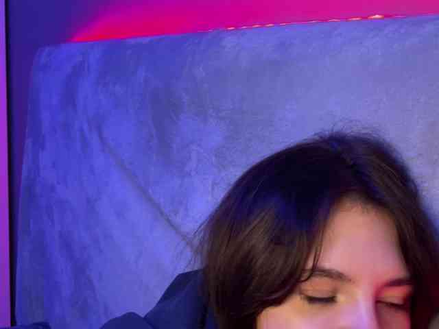 AlisaRichGold webcam