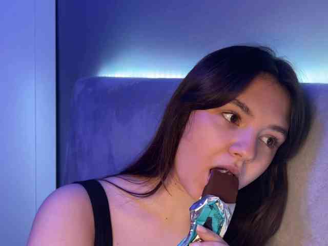 AlisaRichGold webcam