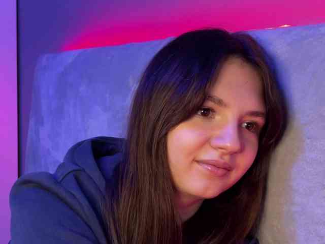 AlisaRichGold webcam