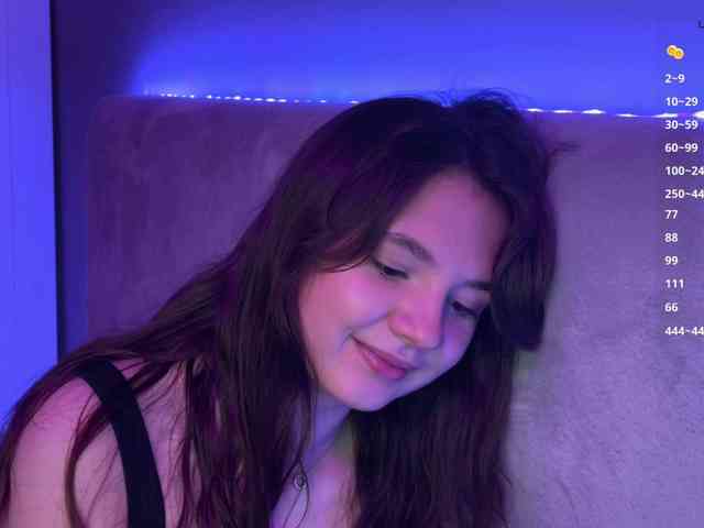 -FoxAlisa- Live Webcam on BongaCams