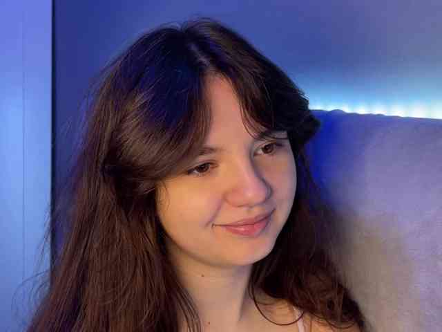 AlisaRichGold webcam