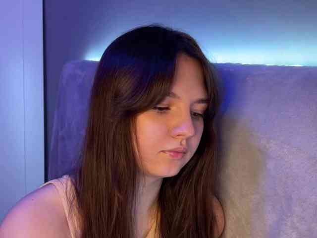 AlisaRichGold webcam
