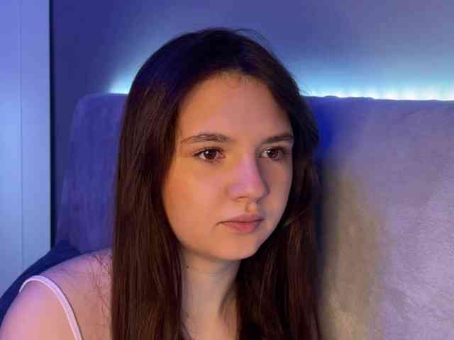 AlisaRichGold webcam